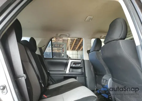 2018 Toyota 4Runner Sr5/Sr5 Premium z USA, uszkodzony, nr VIN JTEBU5JR7J5580189